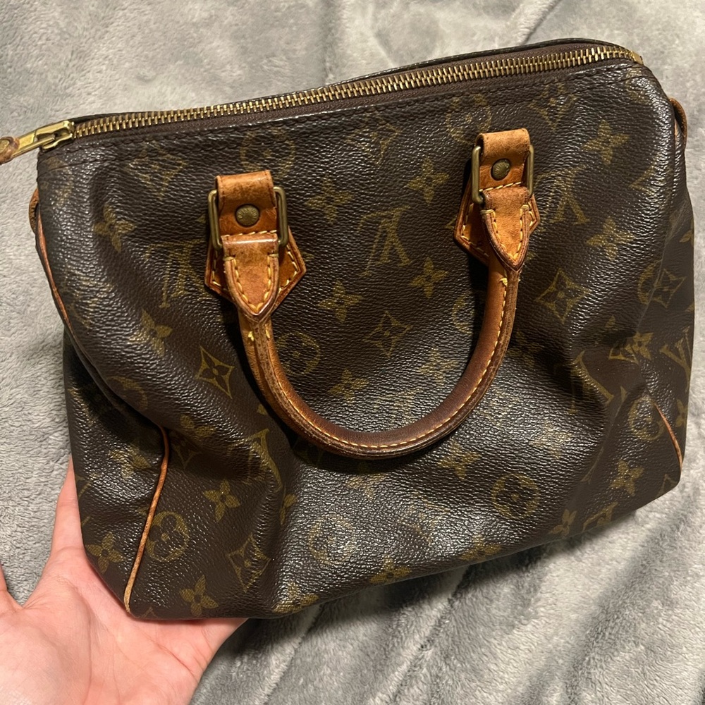 Louis Vuitton vintage Speedy 25 bag